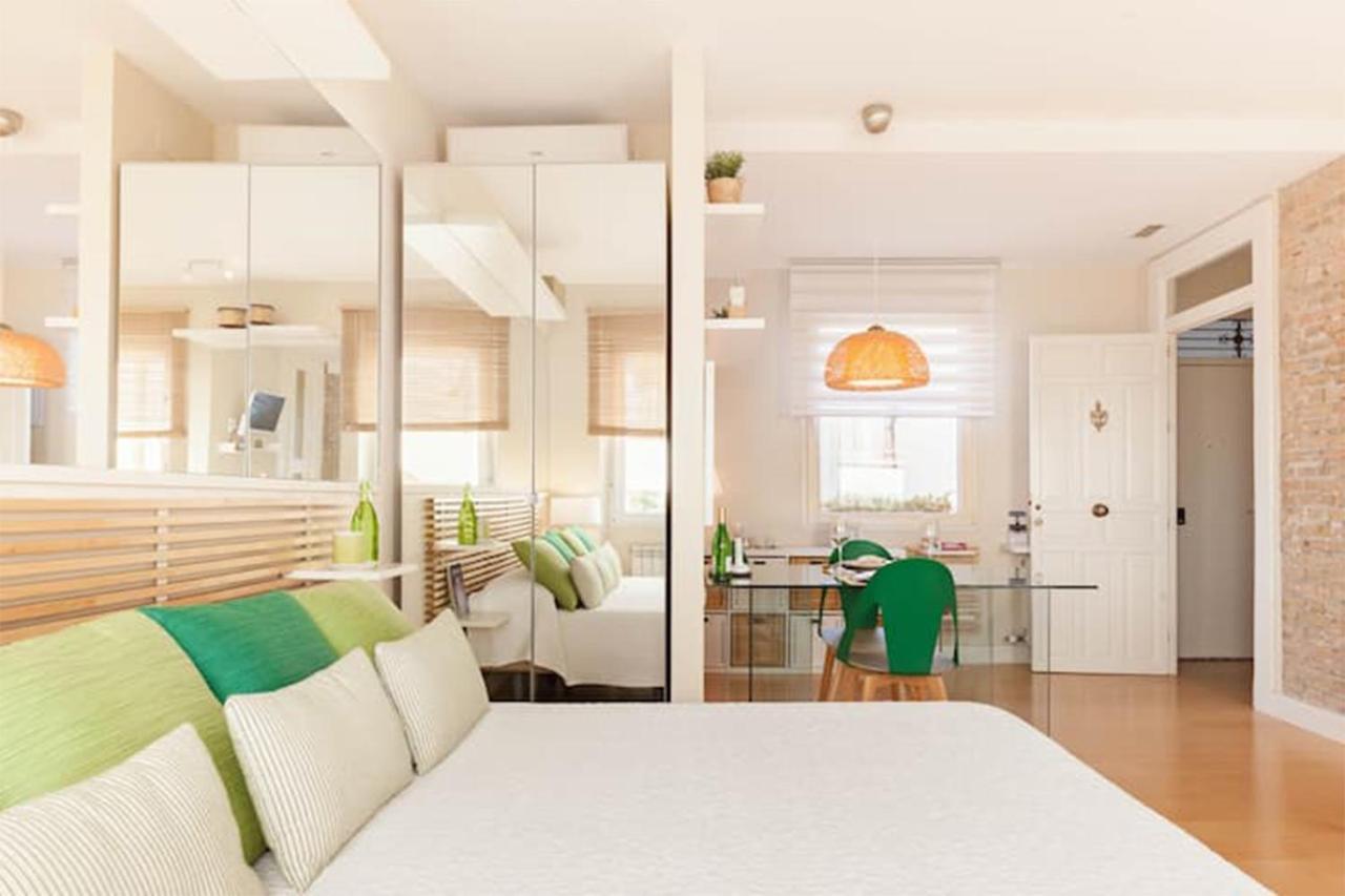 Apartasuite Centro Historico Atico Tranquilo Y Luminoso En El Corazon De 그라나다 외부 사진