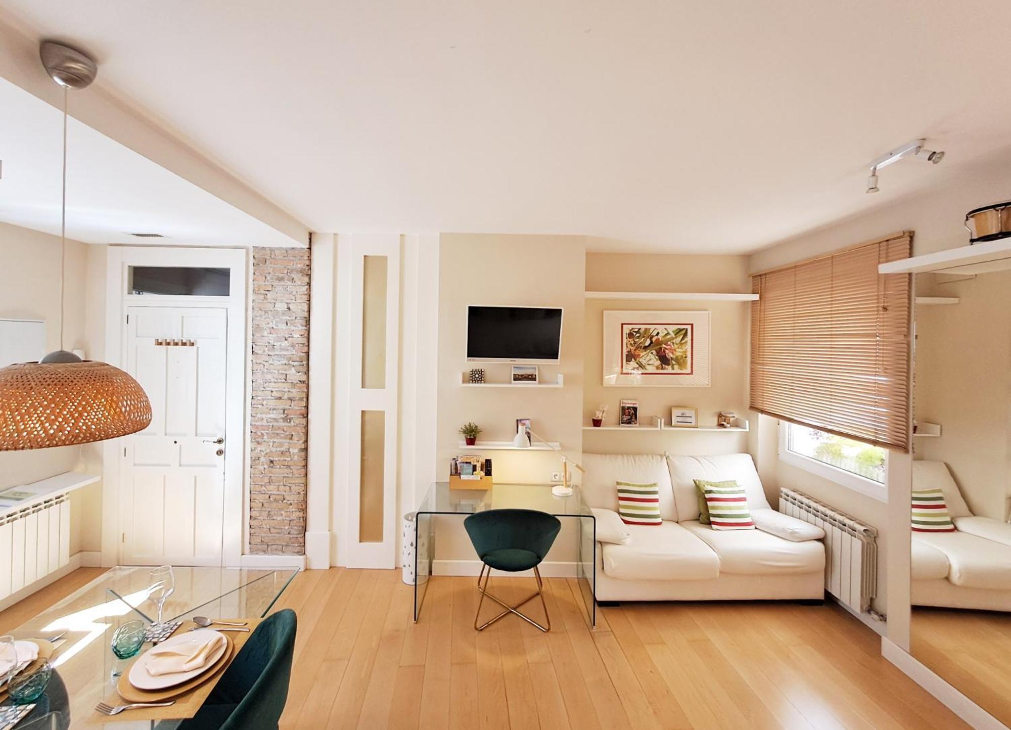 Apartasuite Centro Historico Atico Tranquilo Y Luminoso En El Corazon De 그라나다 외부 사진